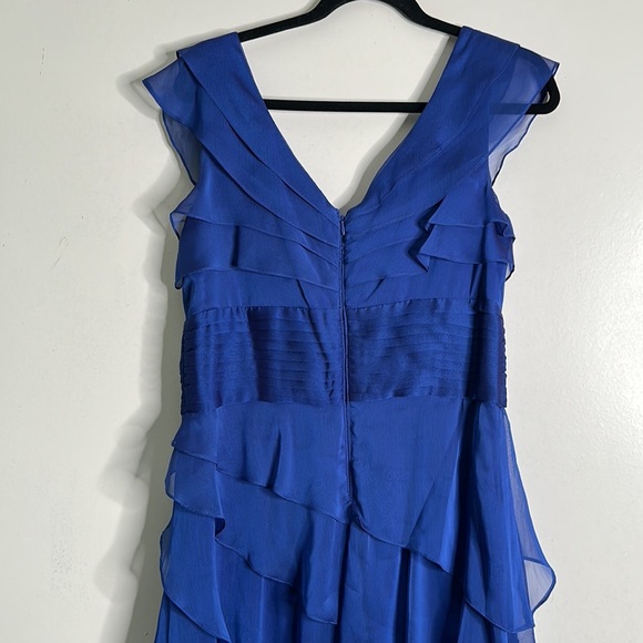 Adrianna papell blue raffle maxi formal dress size 12 - Picture 9 of 13